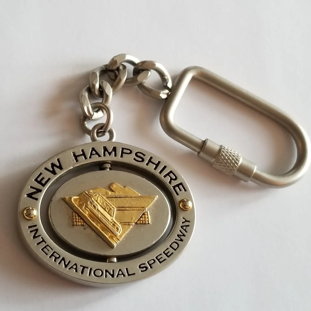 New Hampshire International Speedway spinner keychain key chain ring silver tone